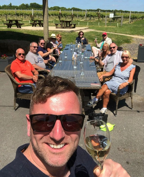 All Aboard the Bacchus Bus: An Insight into the English Wine Scene with Johnathan Garry