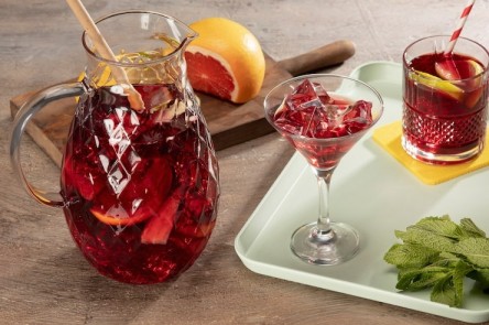 Delightful Red Wine Sangria: A Perfect Summer Drink