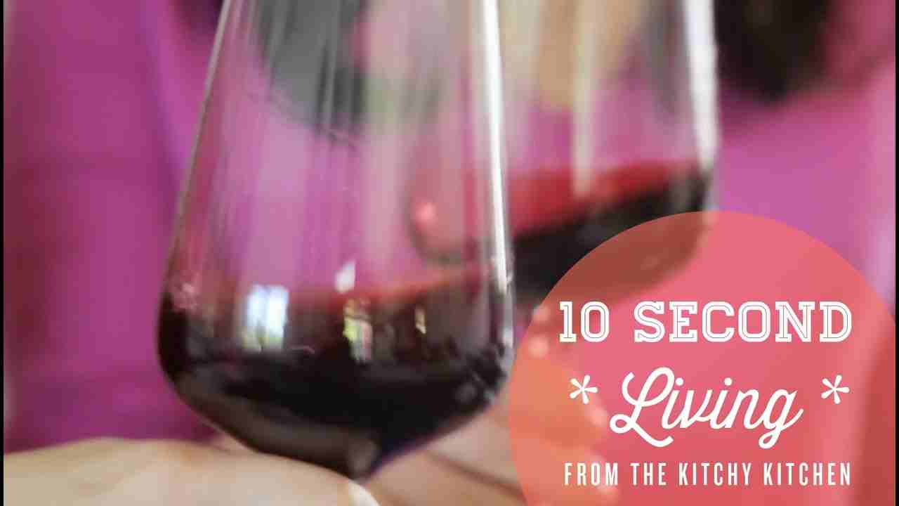 How to Taste Wine // 10 Second Living with Whitney Adams