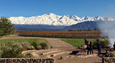 Customer Service in Wine Tourism: Luxury of Time