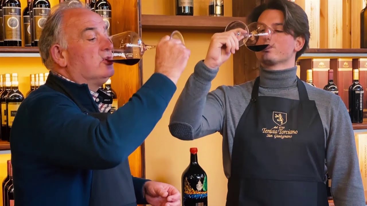 Virtual wine tasting: Pierluigi Giachi and Emanuele teach how to taste italian wine