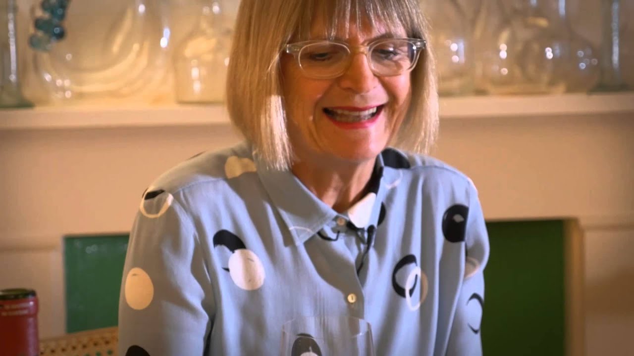 Jancis Robinson demonstrates how to taste a wine