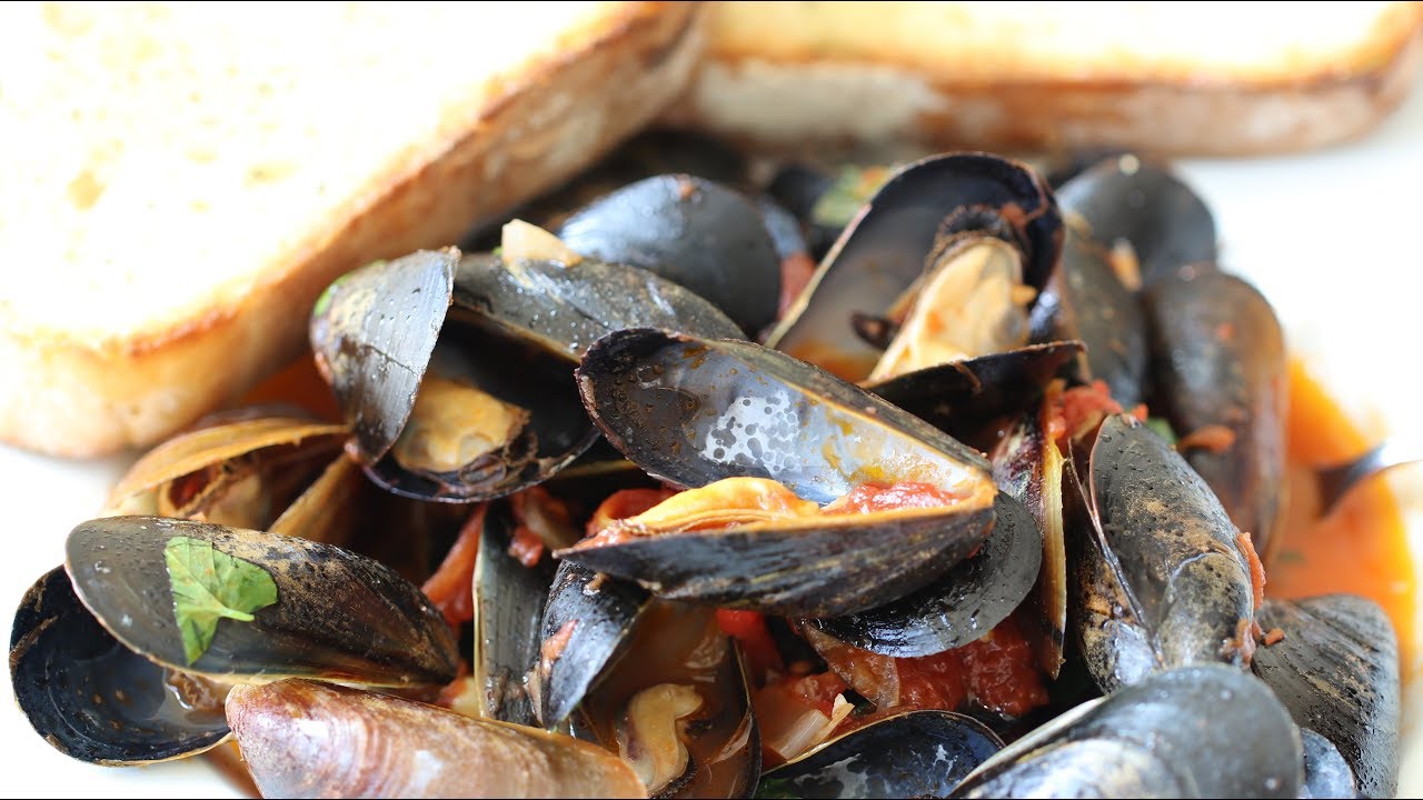 Steamed Mussels With White Wine Tomato Broth Recipe